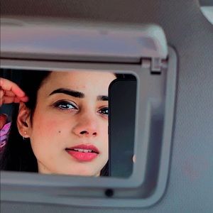 Meet your Posher, Simran